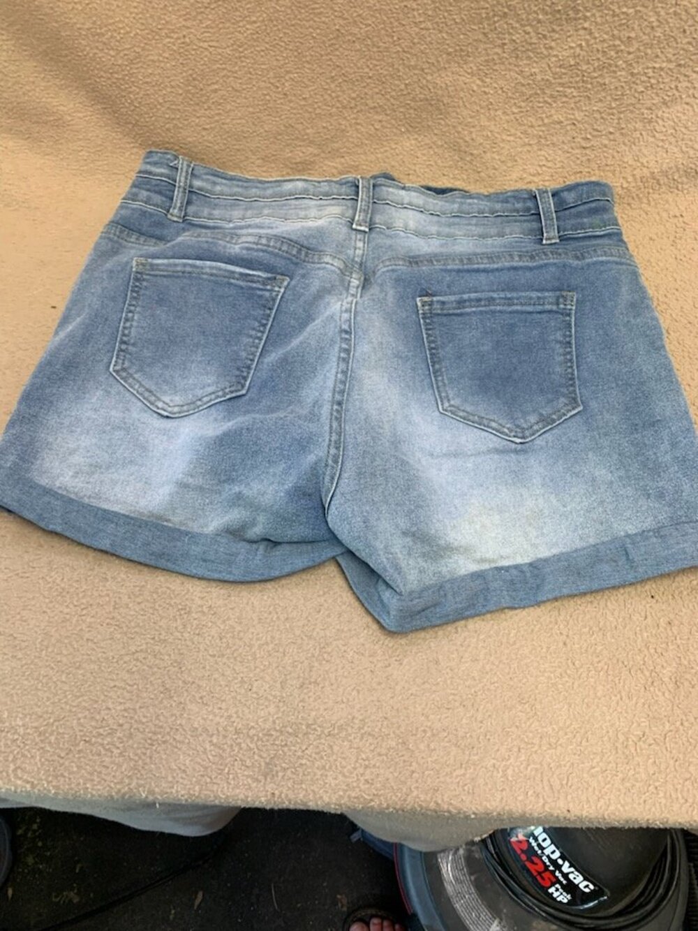 SHORTS - Picture 2 of 2
